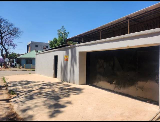 16 BEDROOM HOUSE FOR SALE IN BELLEVUE